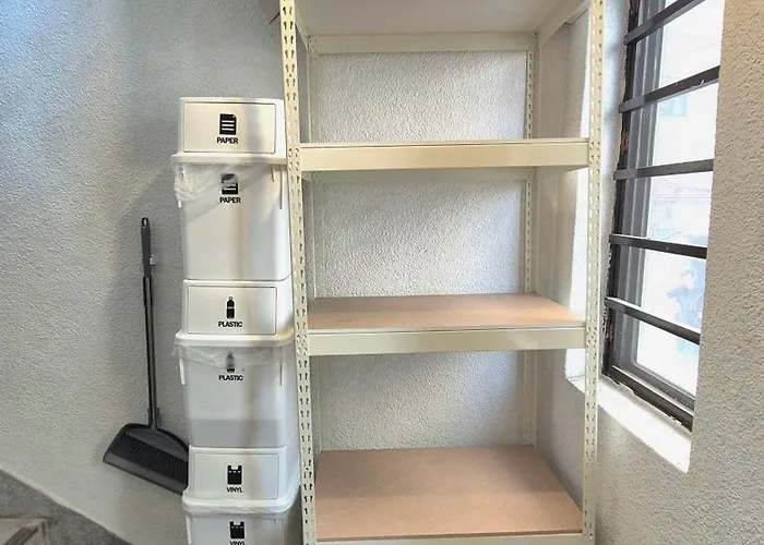 Private House Near Singil Station And Yeouido , 2br, Free Parking, Rooftop Holiday home